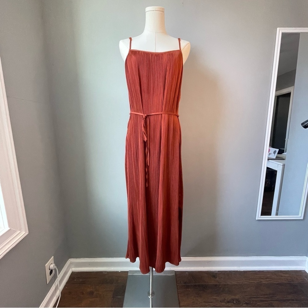 Grade + Gather Satin Pleated Dress in Burgundy Sz Large | Spaghetti Strap Midi